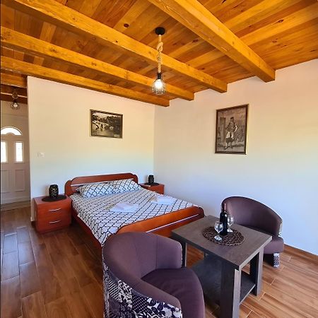 S&M Apartments Rijeka Crnojevica Luaran gambar