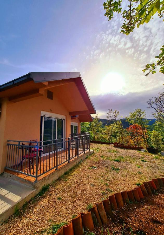 S&M Apartments Rijeka Crnojevica Luaran gambar